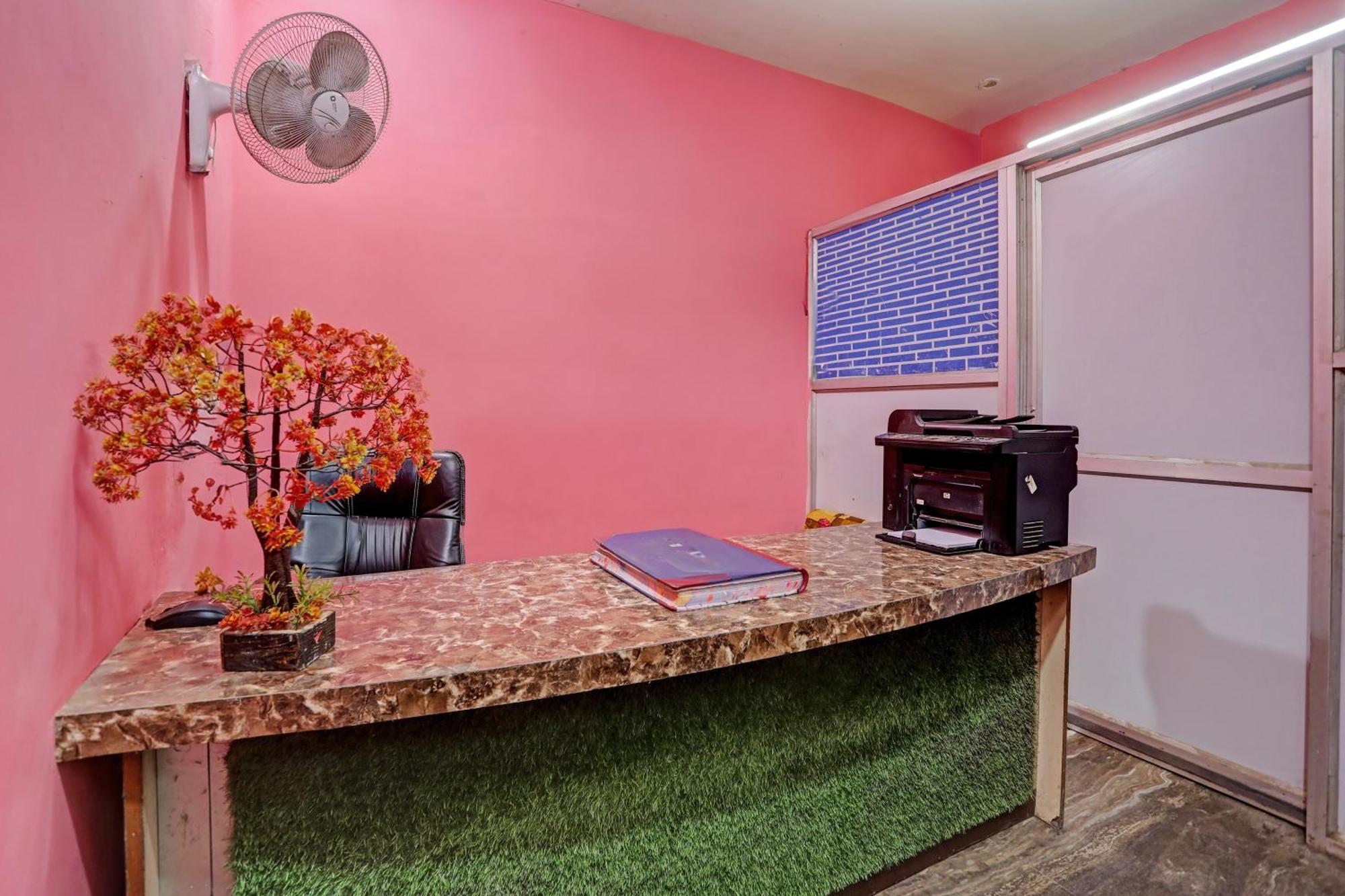 דלהי Hotel O Raaz Hotel מראה חיצוני תמונה