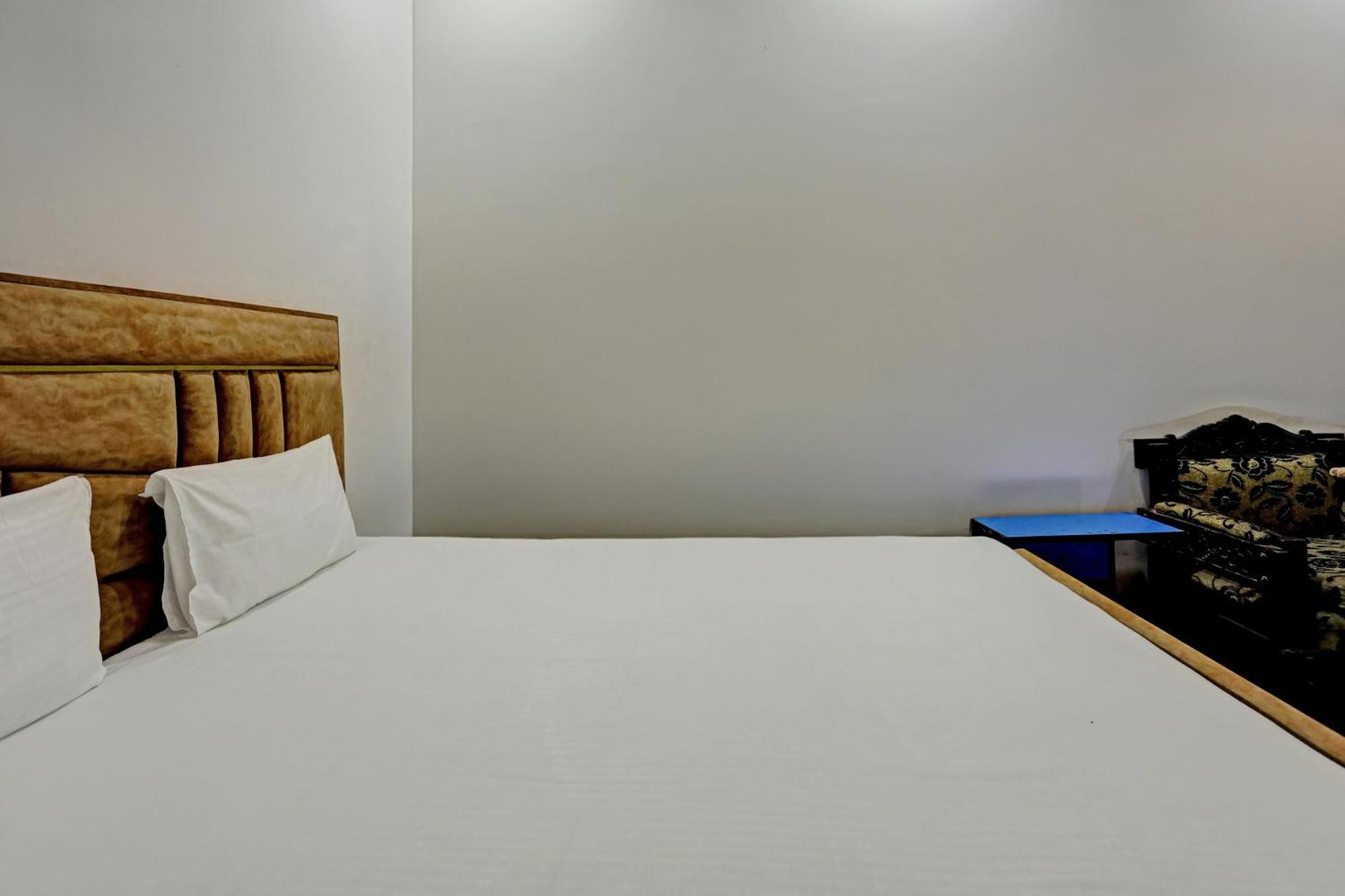 דלהי Hotel O Raaz Hotel מראה חיצוני תמונה